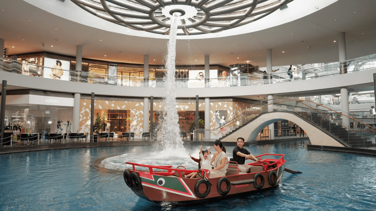 Sampan Ride Ticket at Marina Bay Sands