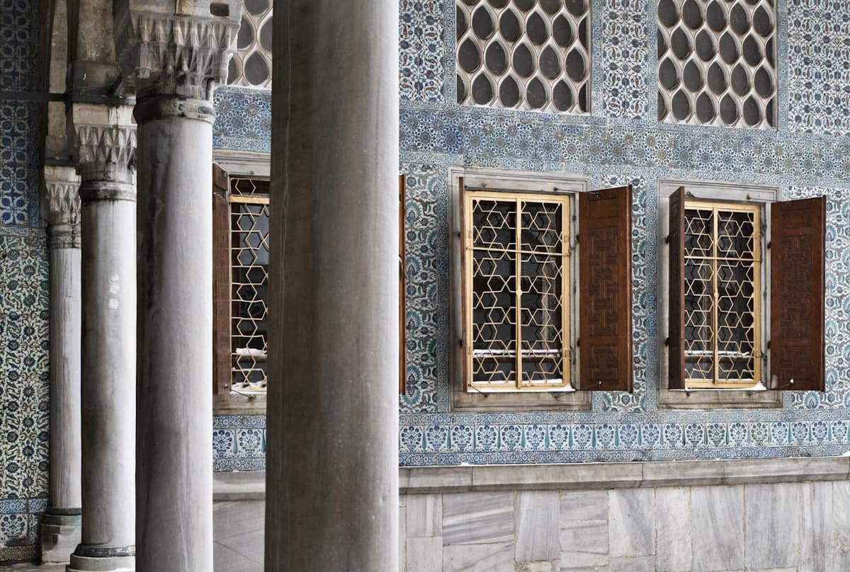 Topkapi Palace Ticket: Skip-the-Line + Audio Guide