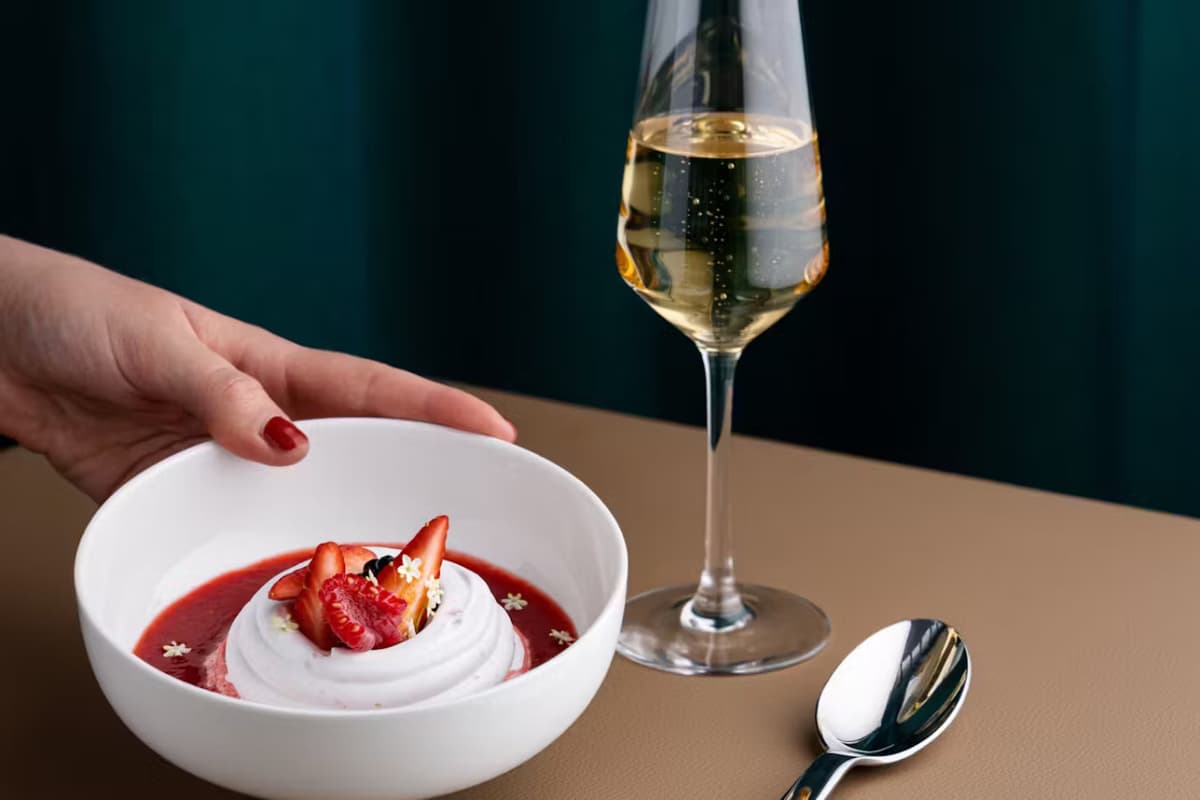 Eiffel Tower Dining Experience at Madame Brasserie Restaurant