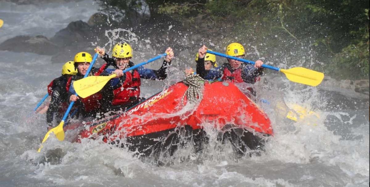River Rafting in Lutschine