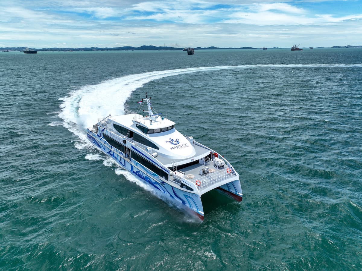 Majestic Fast Ferry Ticket between Singapore and Batam