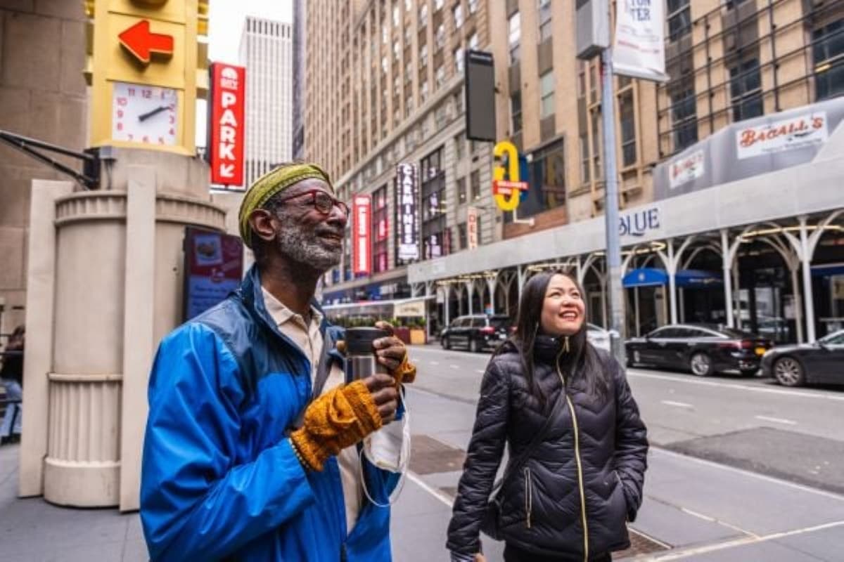 New York Broadway Walking Tour with Studio Visit