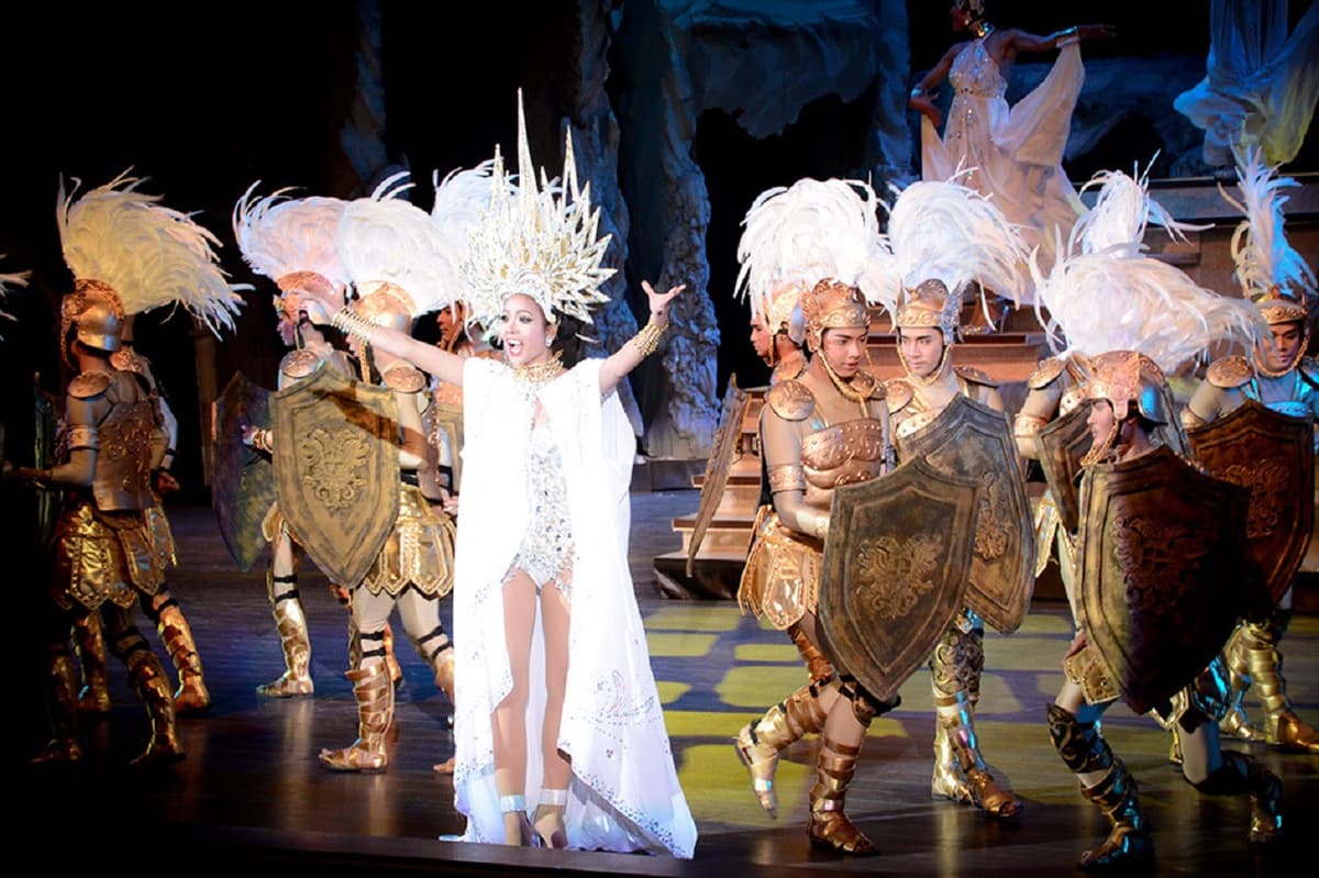 Colosseum Show Pattaya Admission Ticket