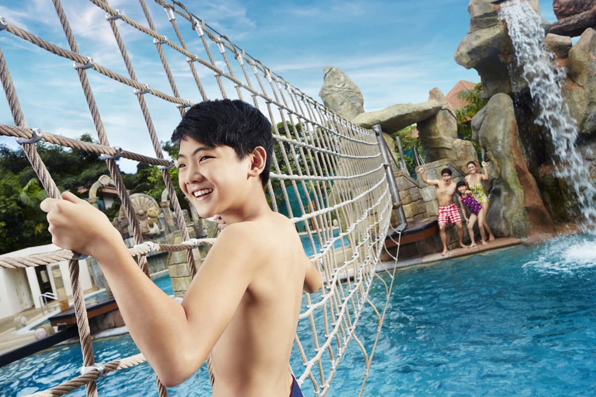 Adventure Cove Waterpark Express Pass