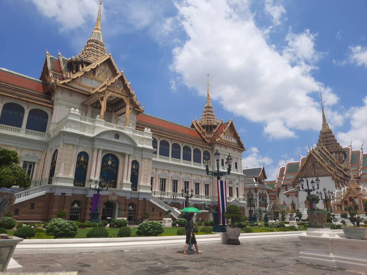 Grand Palace and Wat Phra Kaew Walking Tour