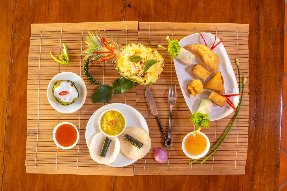 Apsara Theatre Show with Dinner