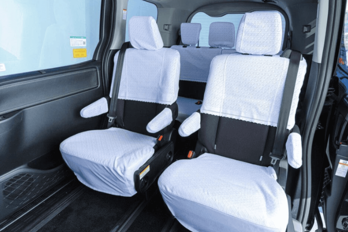 Private Airport Transfers between Kansai International Airport and Osaka City Centre