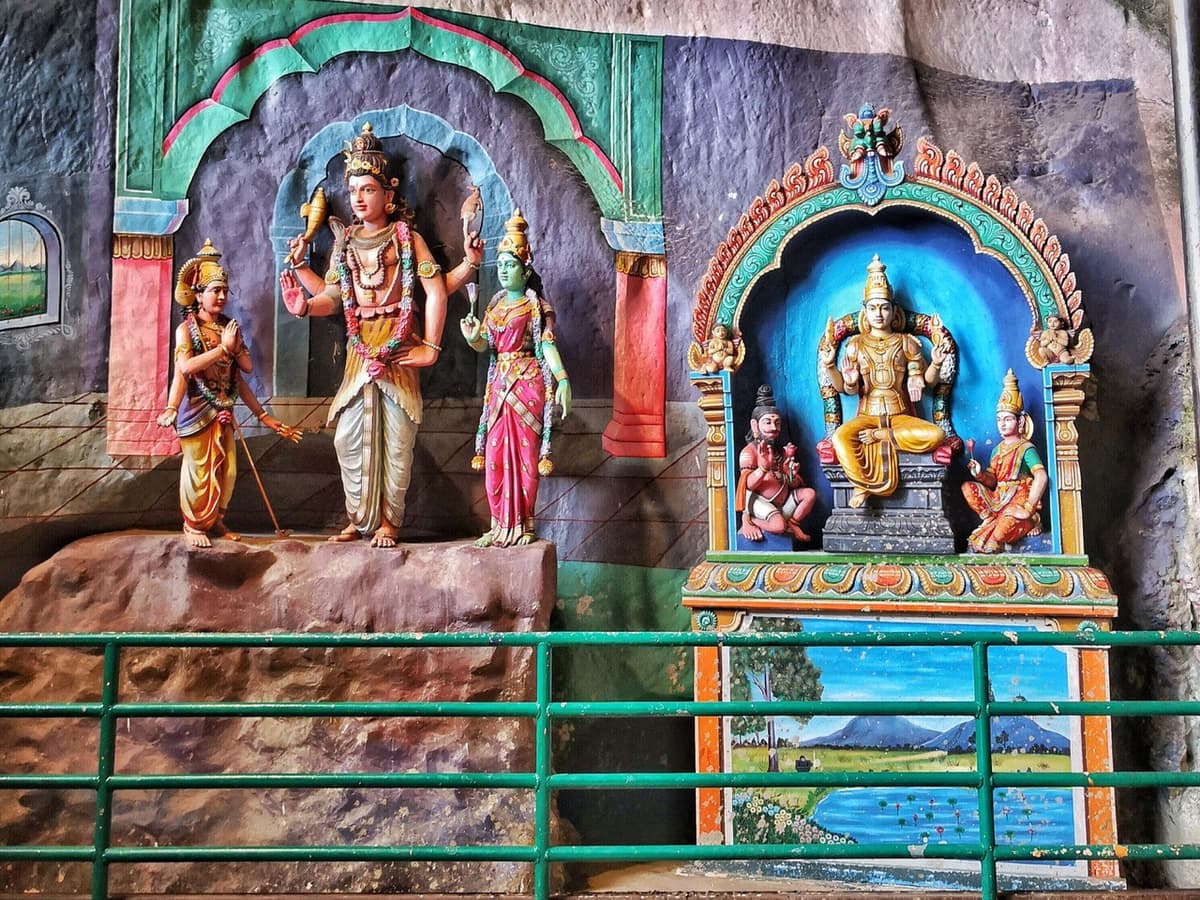 Genting Highlands and Batu Caves Full-Day Tour from Kuala Lumpur