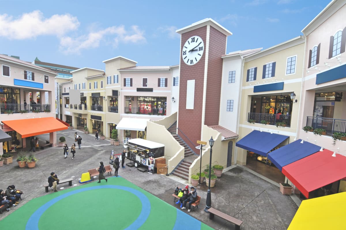 Yomiuriland Park + Keio Line and Inokashira Line Day Pass