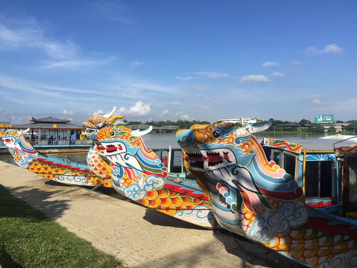 Hue City Tour with Dragon Boat Ride