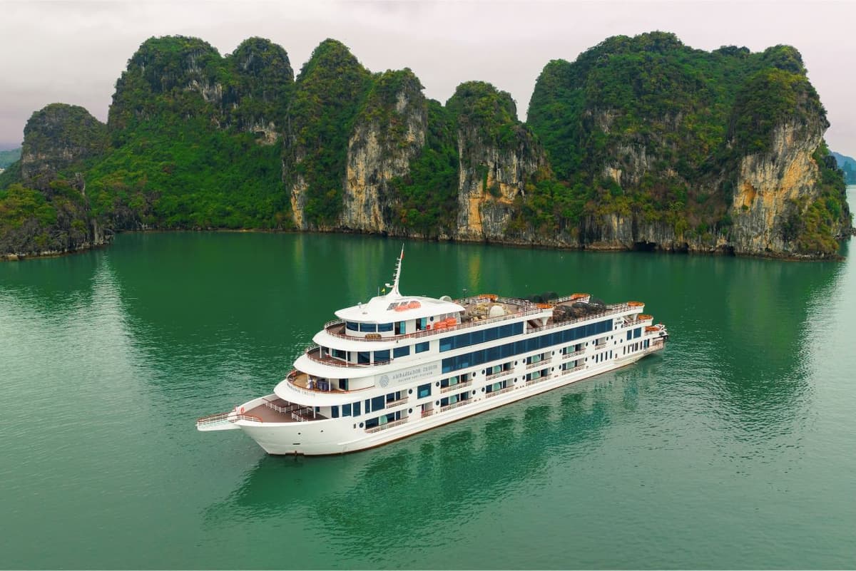 Halong Bay Premium Cruise aboard Ambassador Cruise