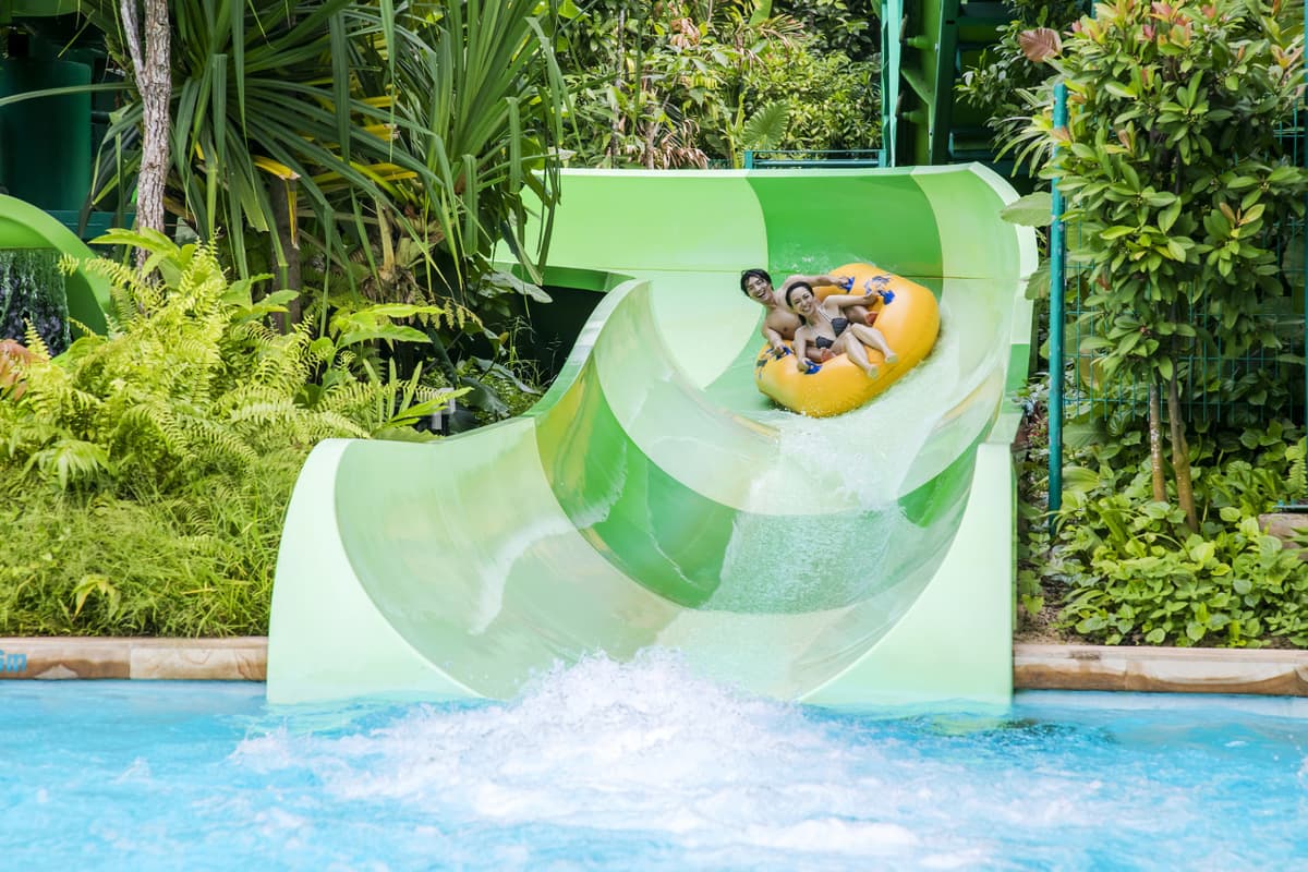 Adventure Cove Waterpark Express Pass