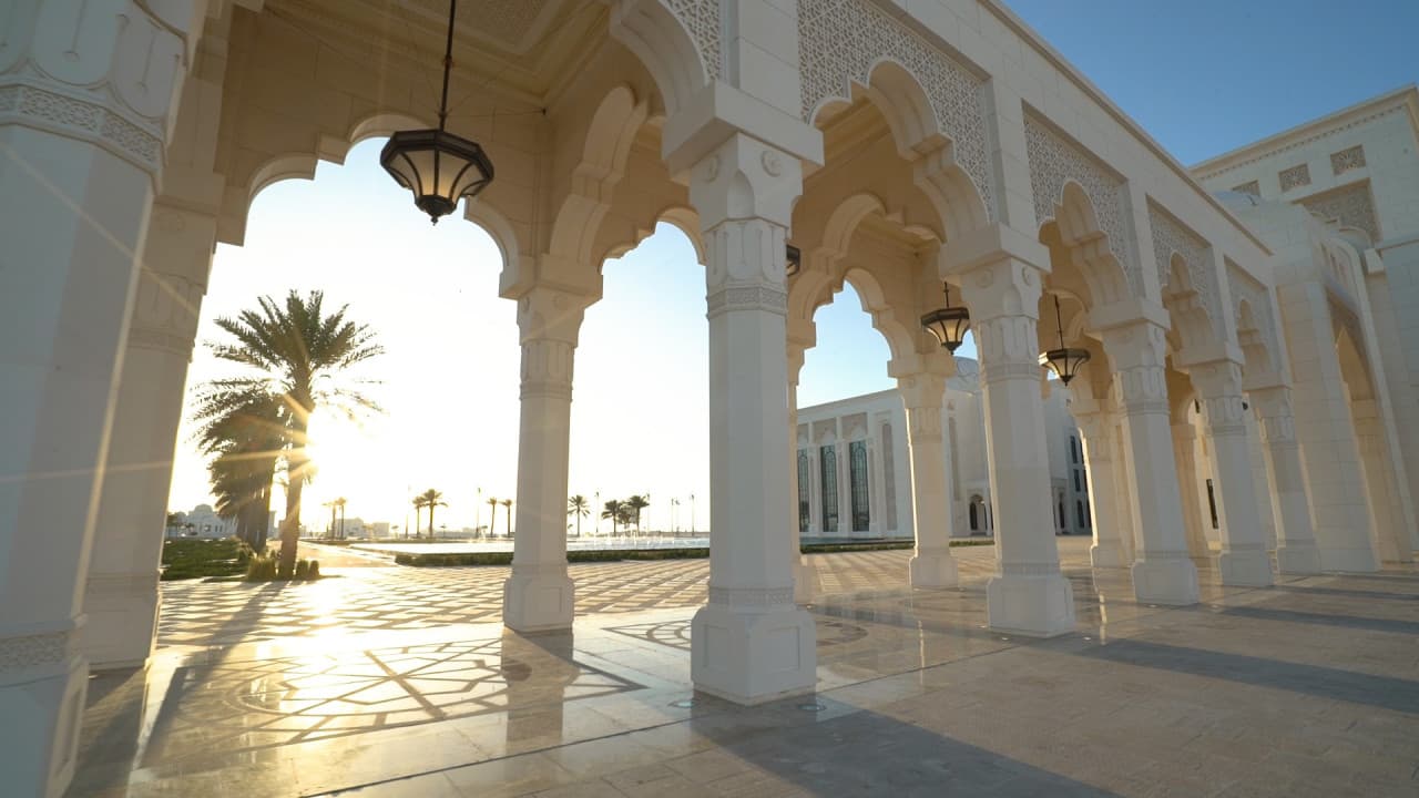 COMBO: SeaWorld Abu Dhabi + Qasr Al Watan Tickets