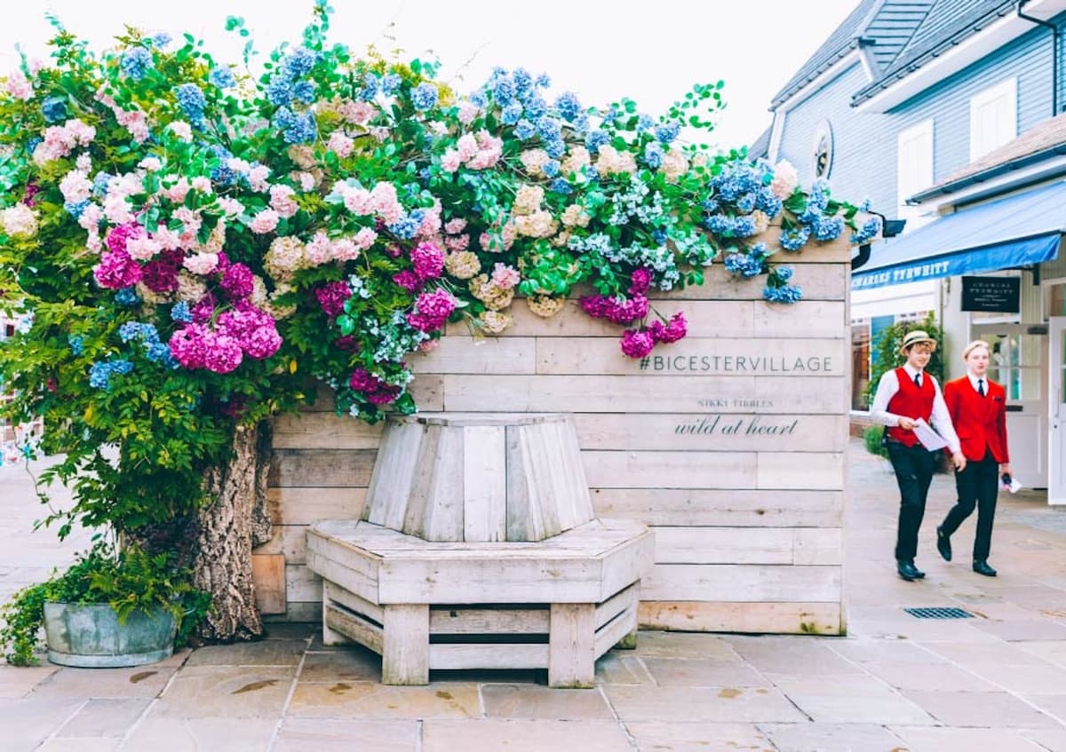 Bicester Village Shopping with Round Trip Rail Transfers from London