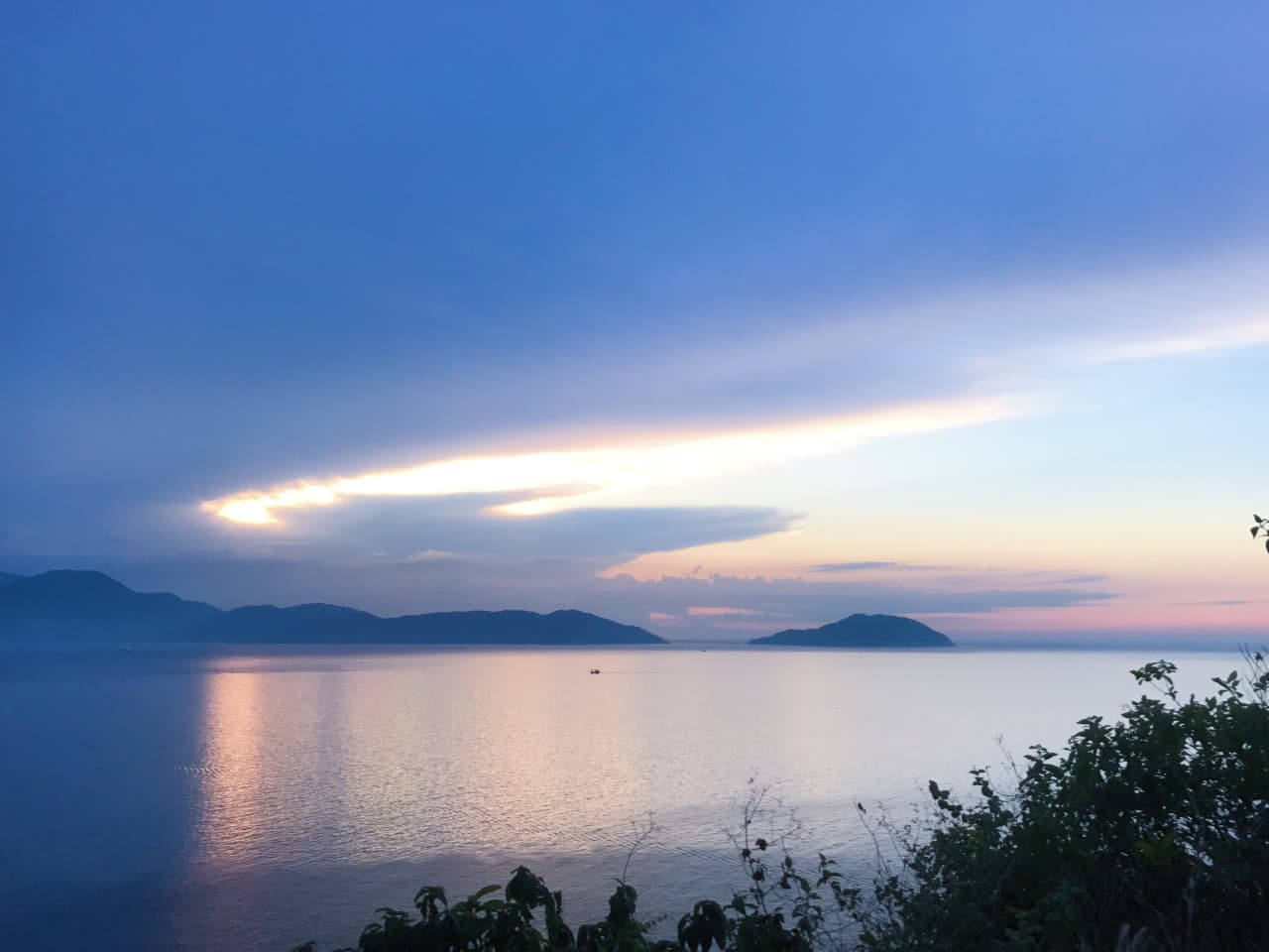 Son Tra Peninsula, Marble Mountains, and Hoi An Ancient Town Half-Day Tour from Da Nang