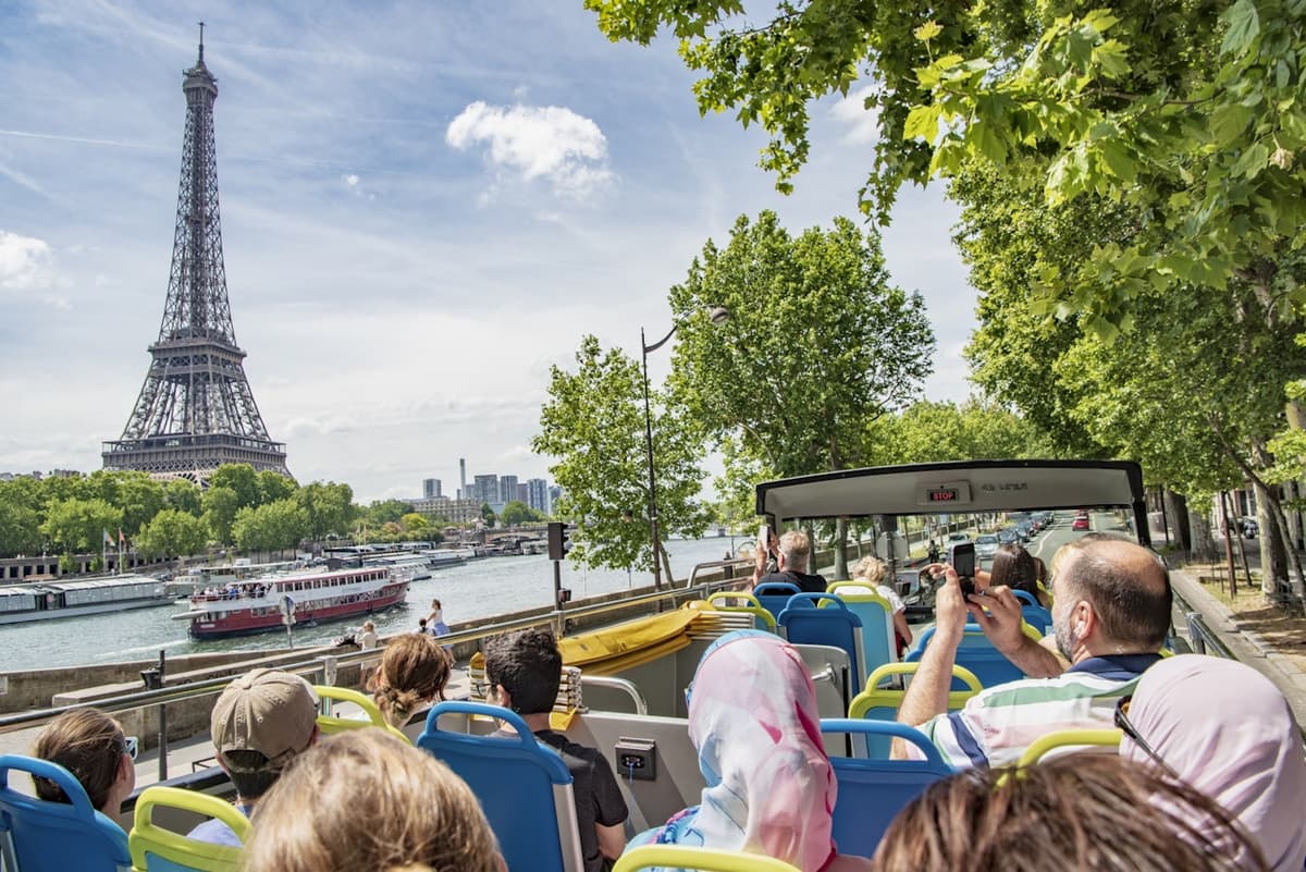 Tootbus Paris Hop-on Hop-off Bus Tour