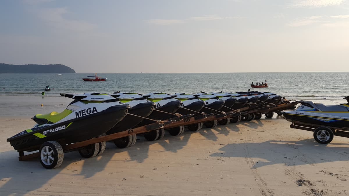 Langkawi Island Hopping Tour by Jet Ski with Mega Water Sports