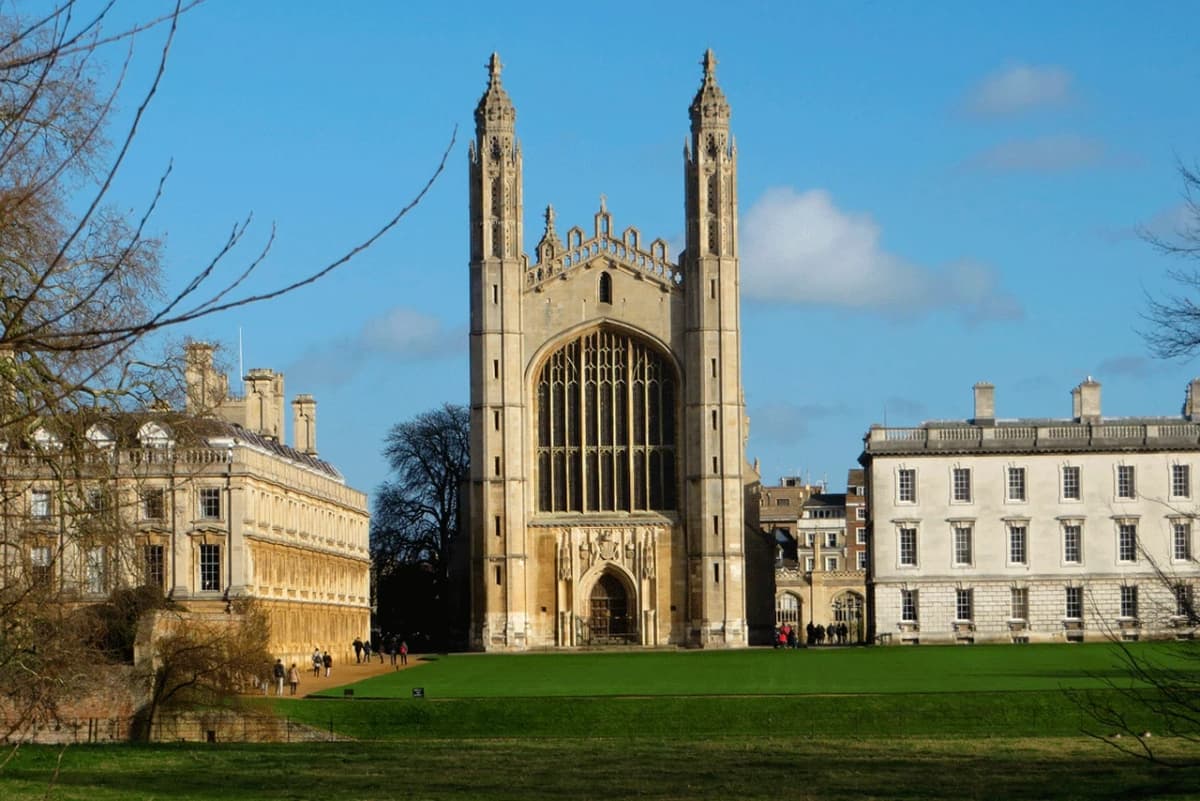 City Sightseeing Cambridge Hop-on Hop-off Bus Tour