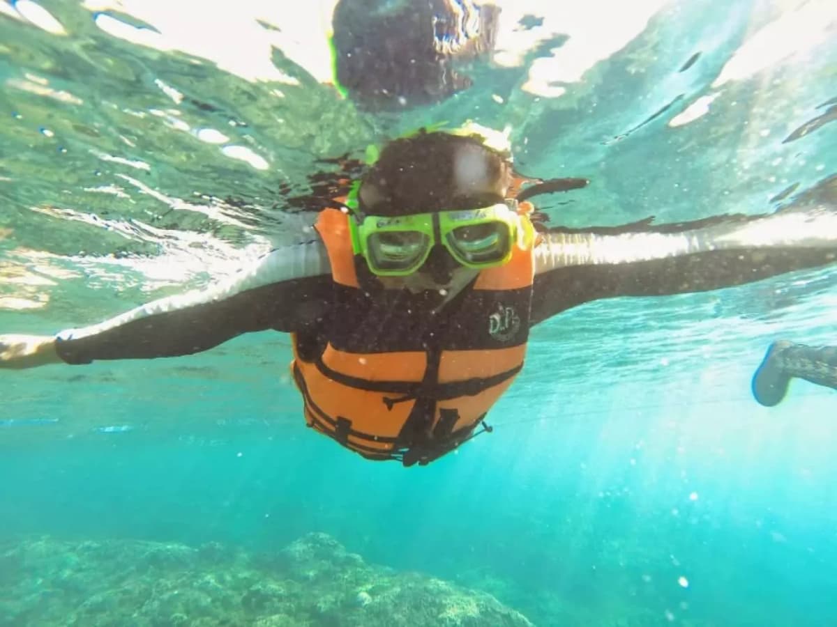 Kayaking and Snorkelling at Houbihu