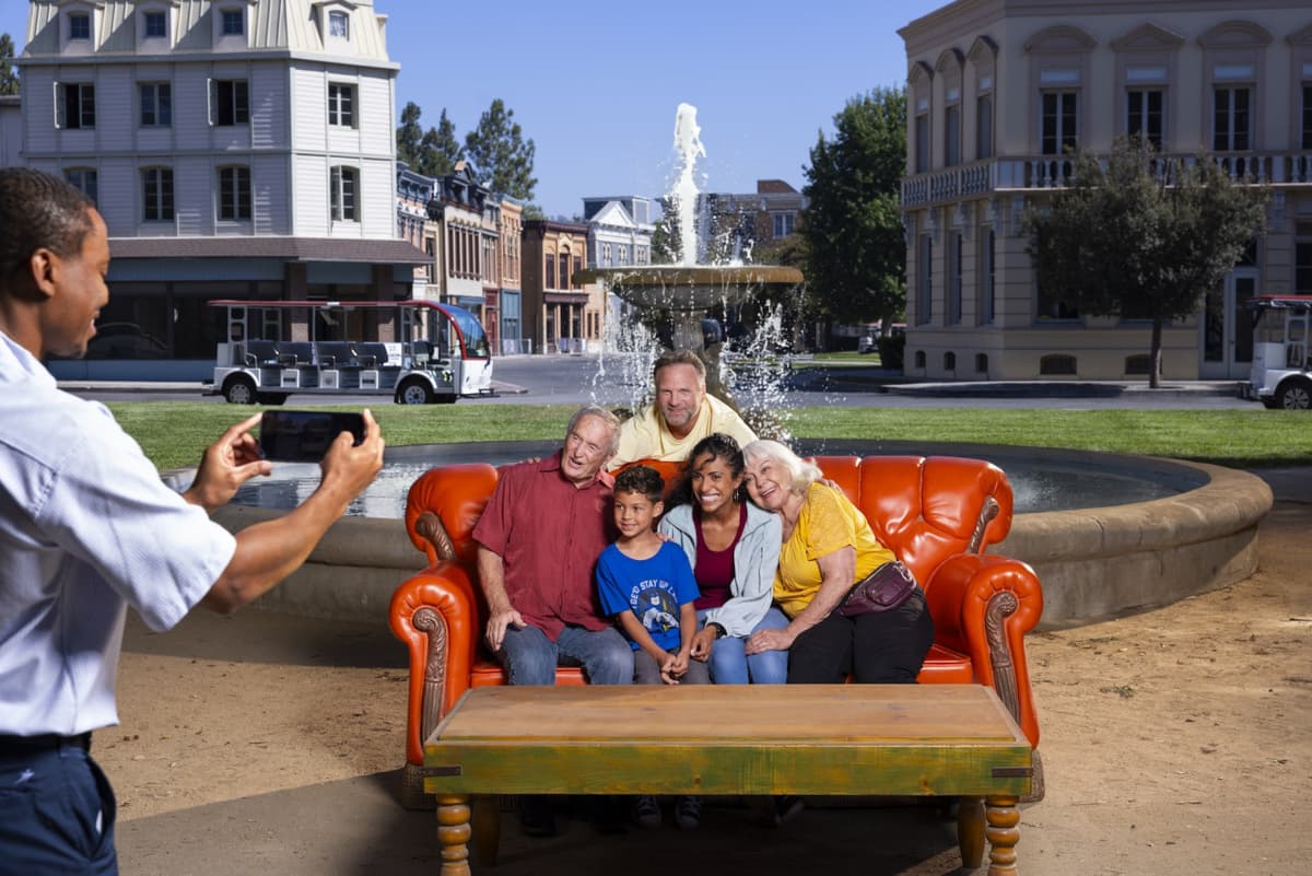 Warner Bros. Studio Tour Hollywood: Guided Tour