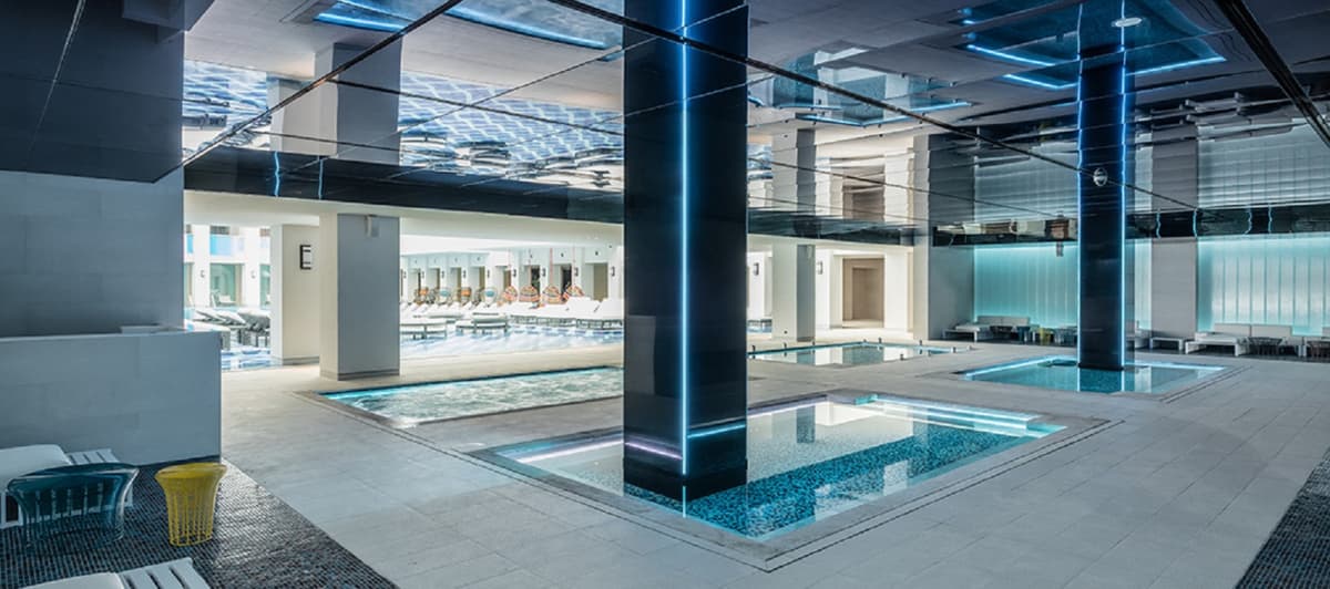 Paradise City Water Spa Cimer
