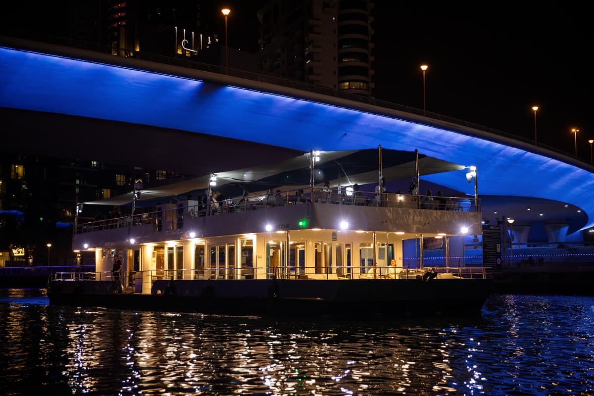 Alexandra Sea Lounge Dinner Cruise in Dubai Marina