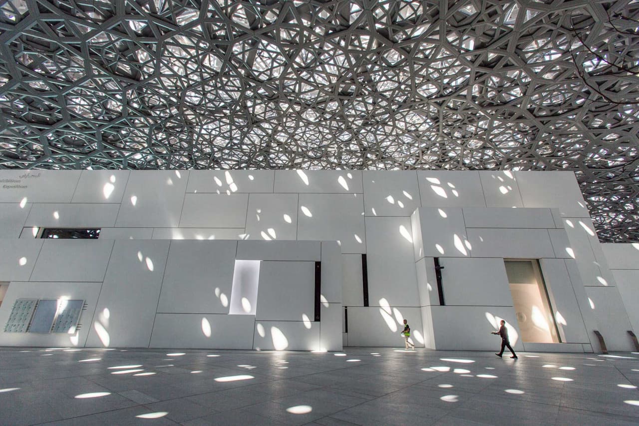 COMBO: The National Aquarium + Louvre Abu Dhabi Tickets