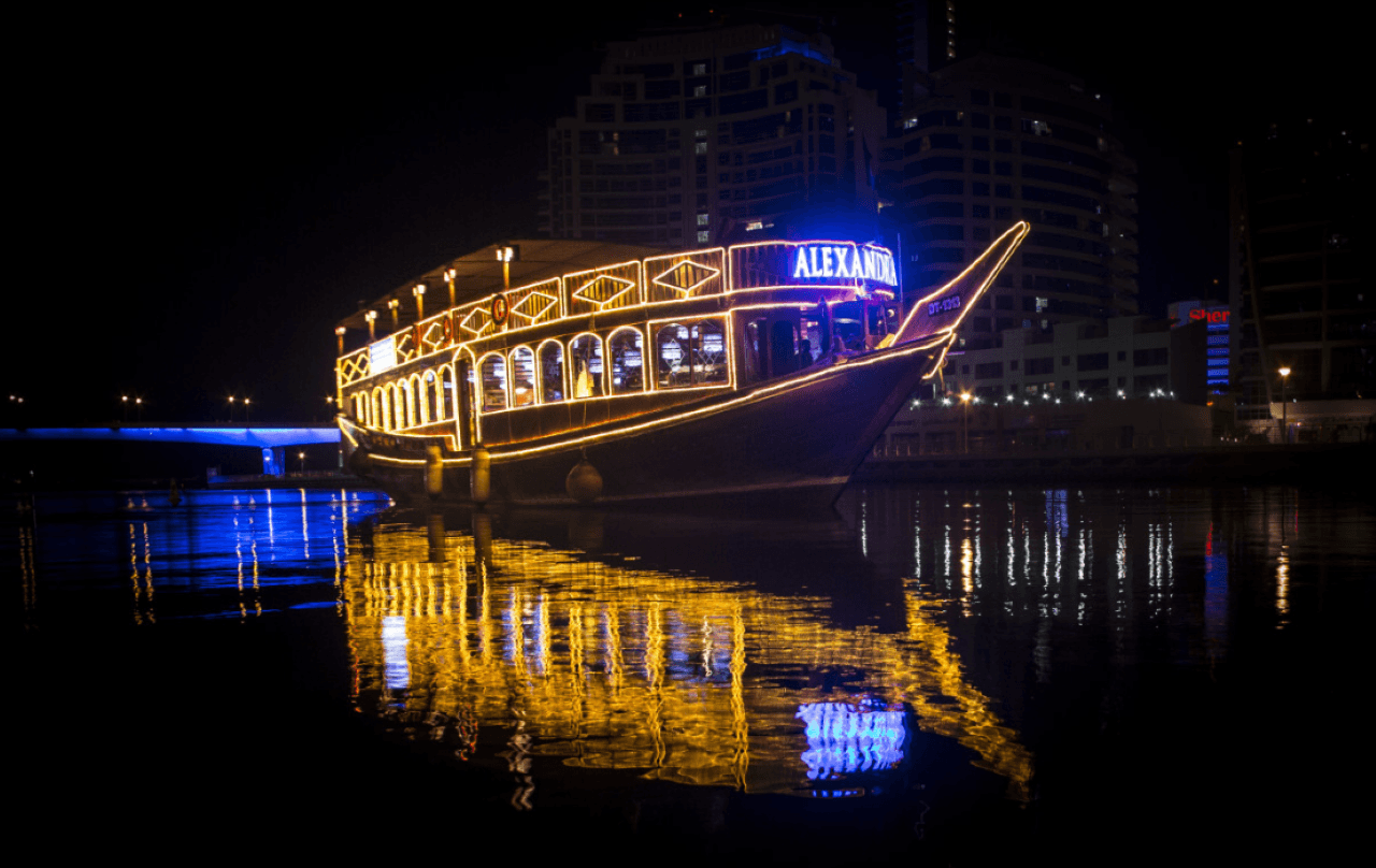 Alexandra Dhow Dinner Cruise in Dubai Marina