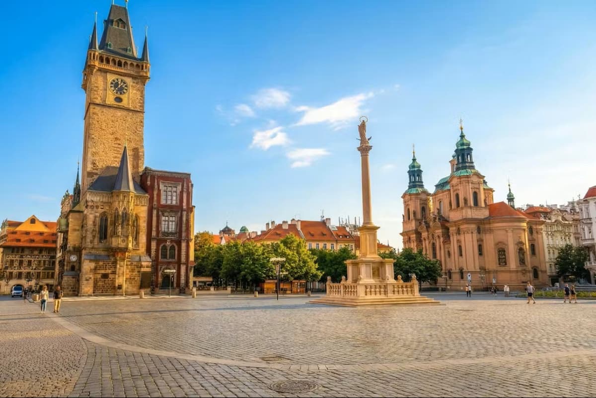Prague National Museum Ticket + City Tour Audio Guide