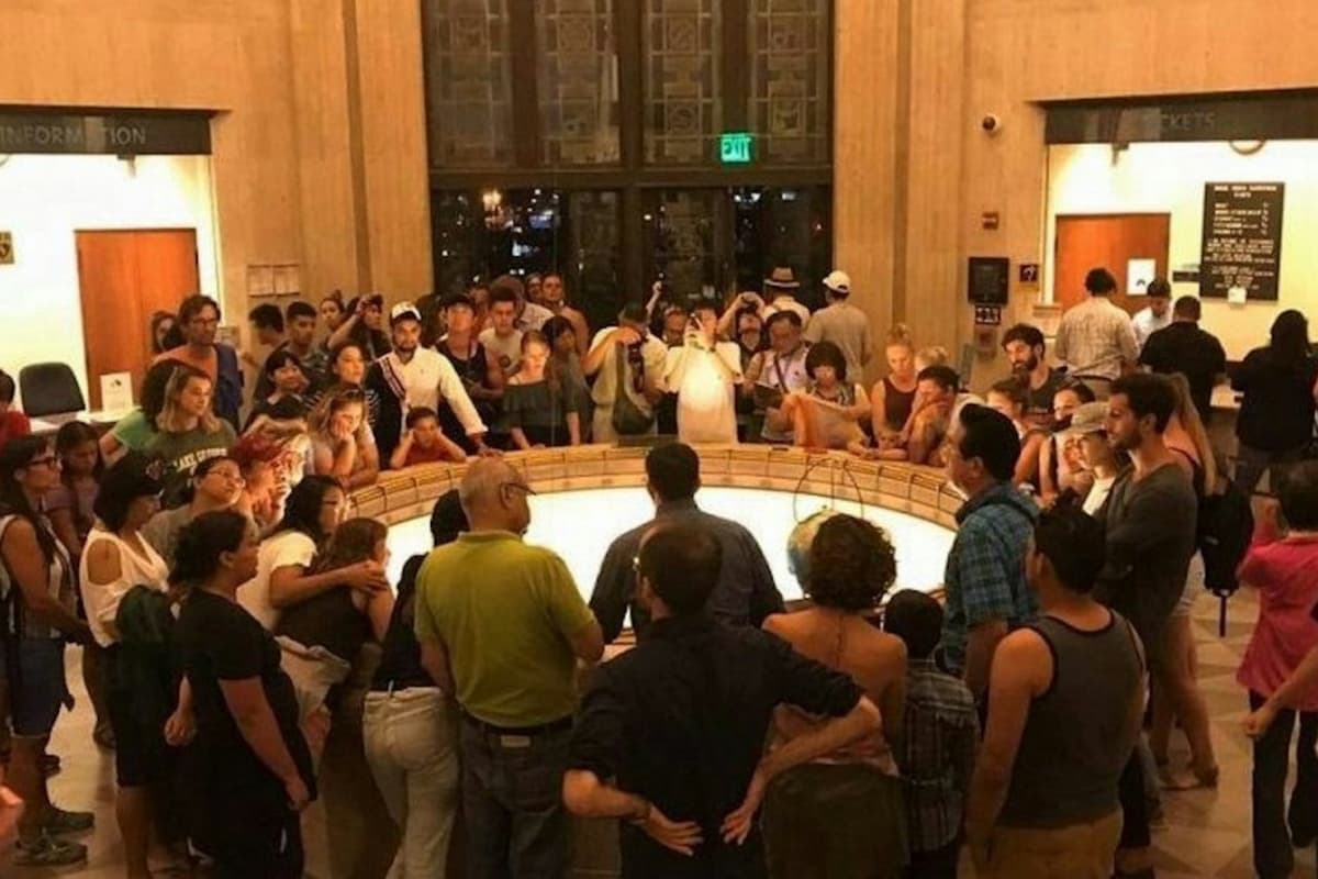 Griffith Observatory: Guided Tour + Planetarium Show Ticket
