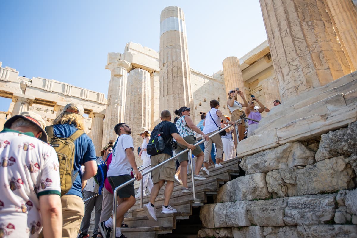 Acropolis and Acropolis Museum Ticket with Audio Guide