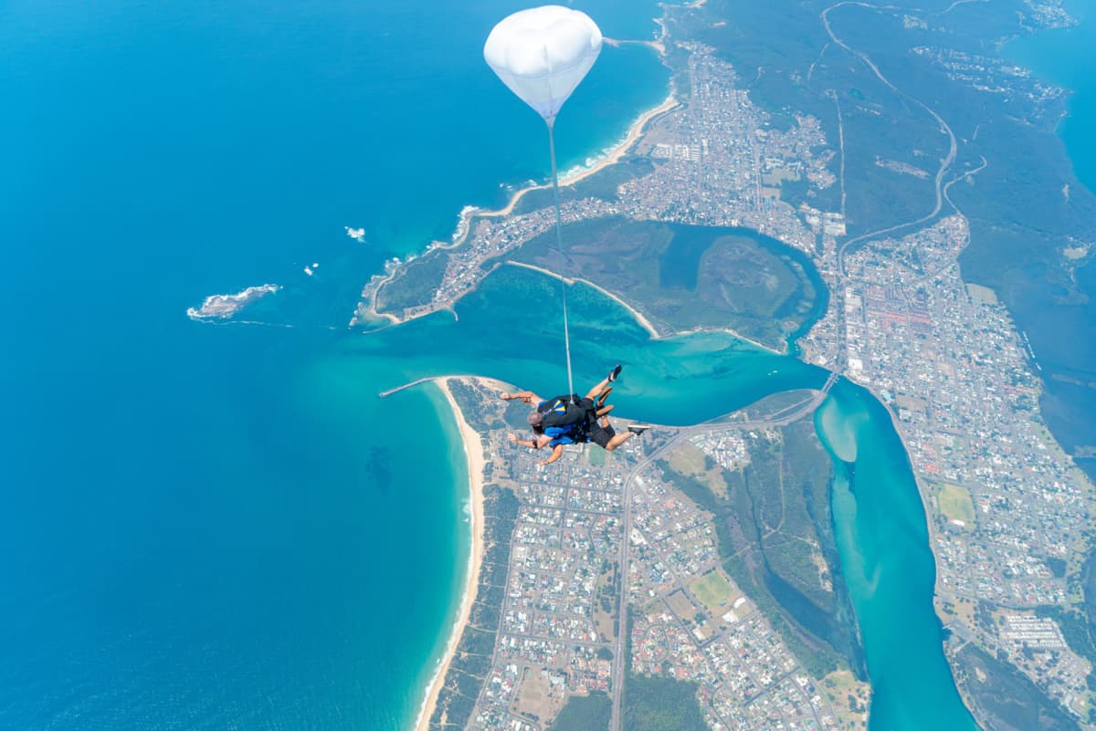 Tandem Skydiving Experience Newcastle Sydney