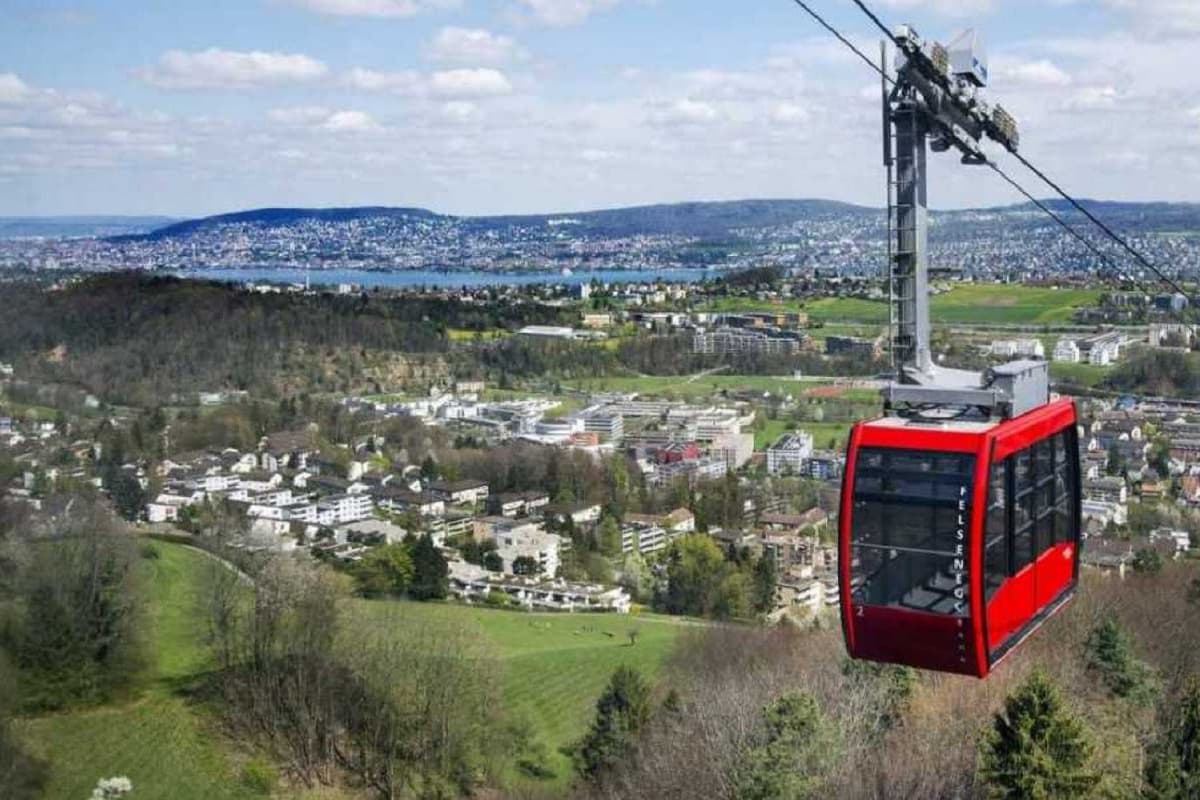 Zurich City Tour with Ferry and Felsenegg Cable Car