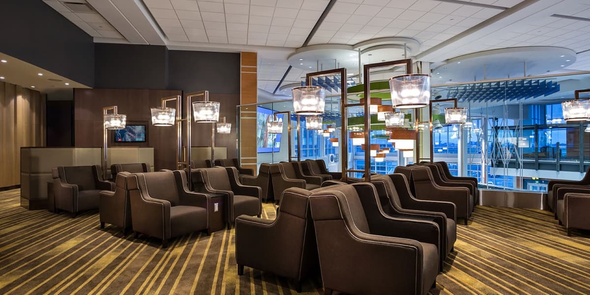 Plaza Premium Lounge - Vancouver International Airport