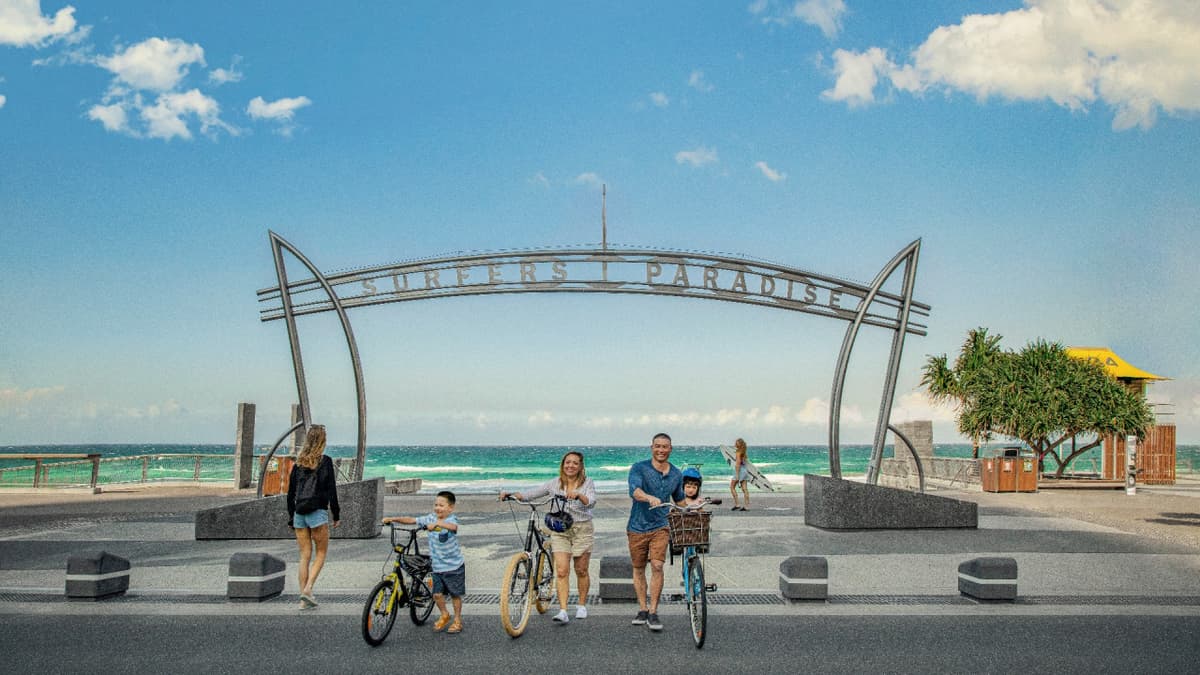 Shared Transfers between Gold Coast Airport and Surfers Paradise