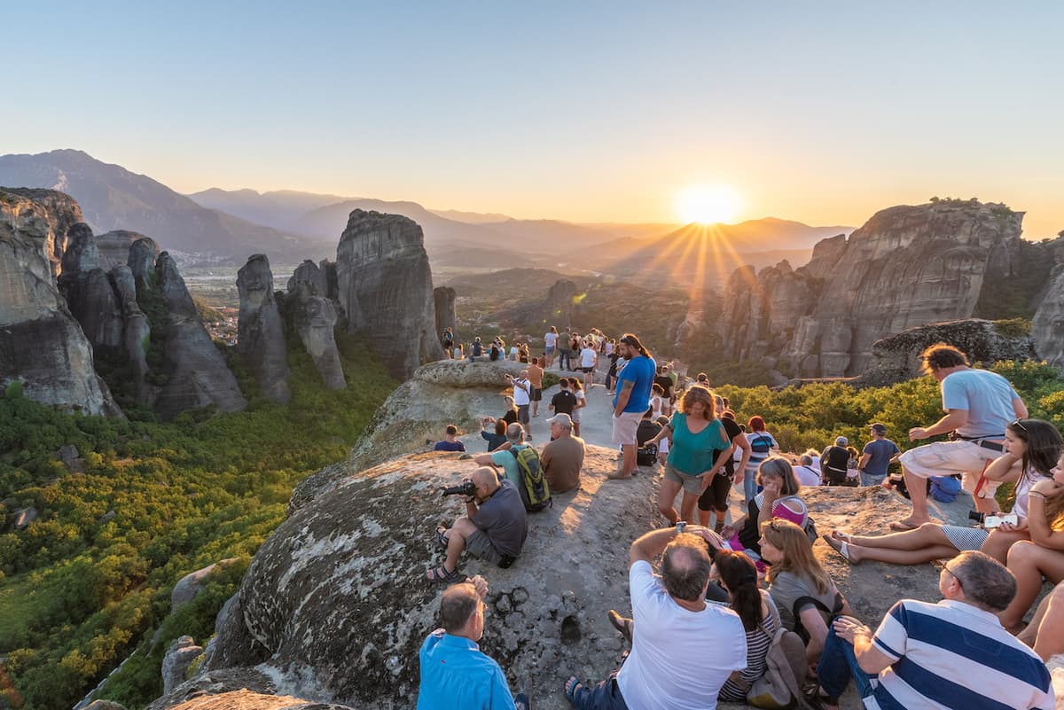 Meteora Monasteries Full-Day Tour from Athens