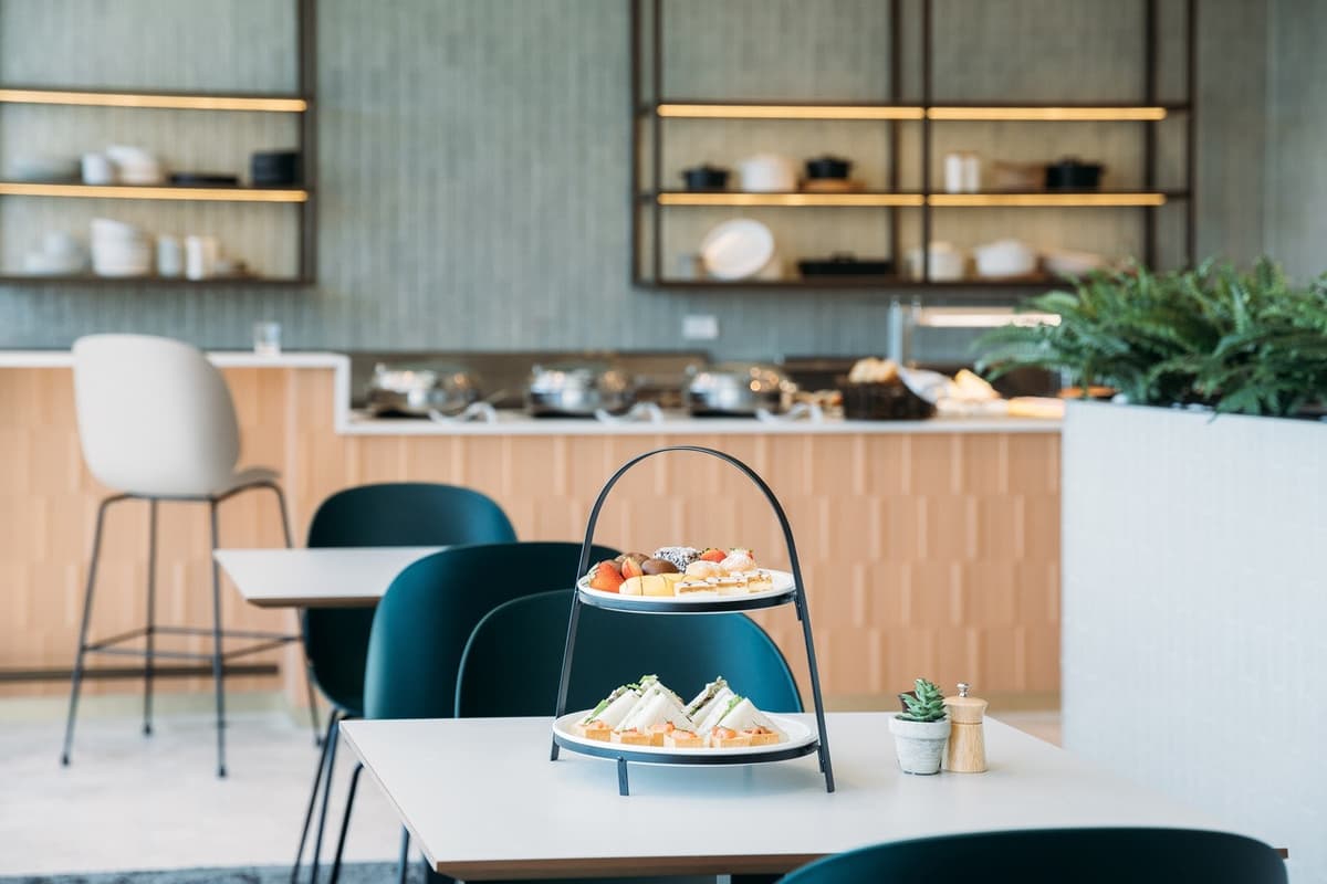 Plaza Premium Lounge - Sydney International Airport Terminal 1