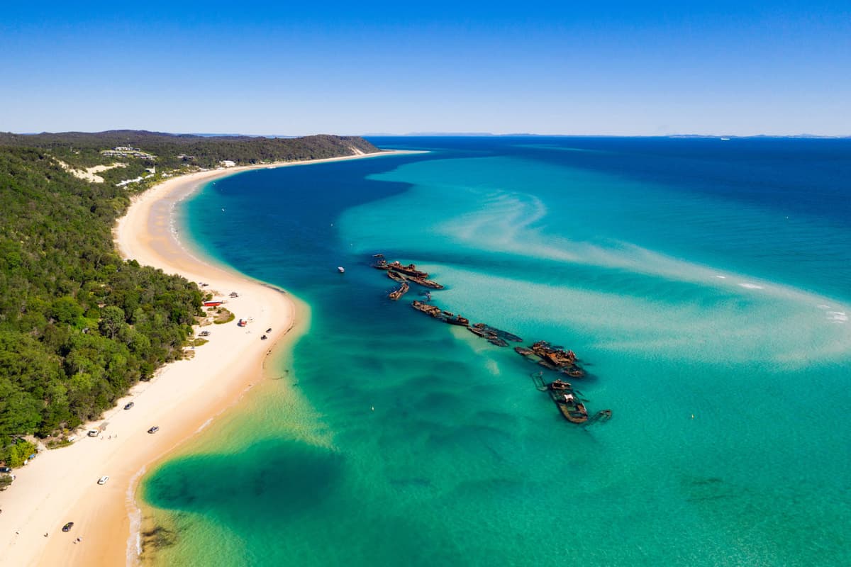 Tangalooma Wrecks & Dolphin Cruise Optional Round transfer from Brisbane City and Gold Coast