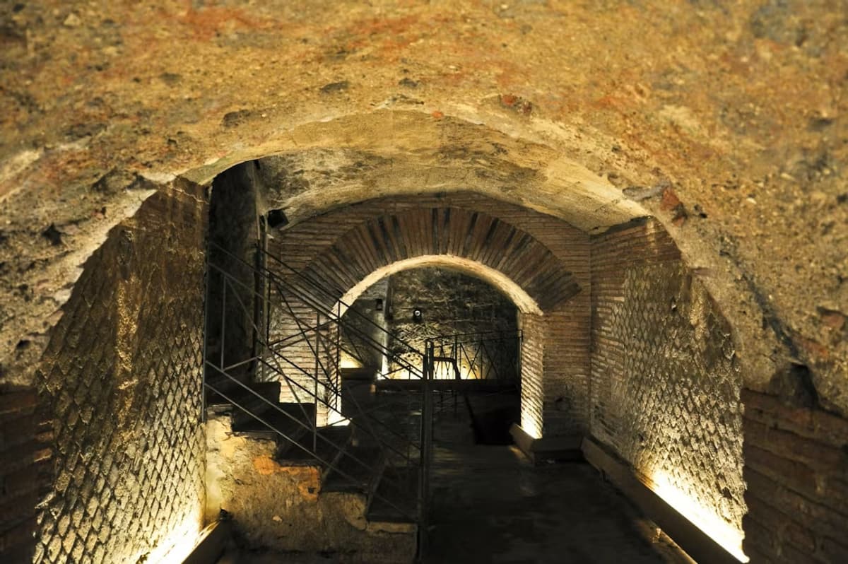 Naples Underground Guided Tour