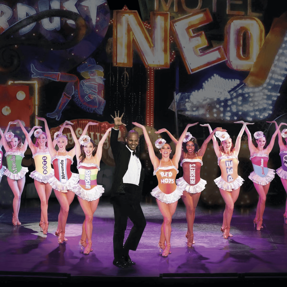 Saxe Theatre Las Vegas - Vegas! The Show