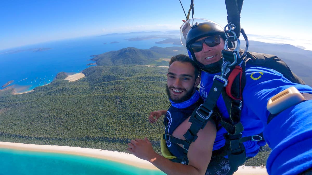 Tandem Skydiving Experience Airlie Beach