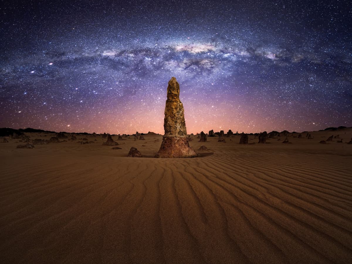Pinnacles Desert Sunset and Stargazing Tour from Perth