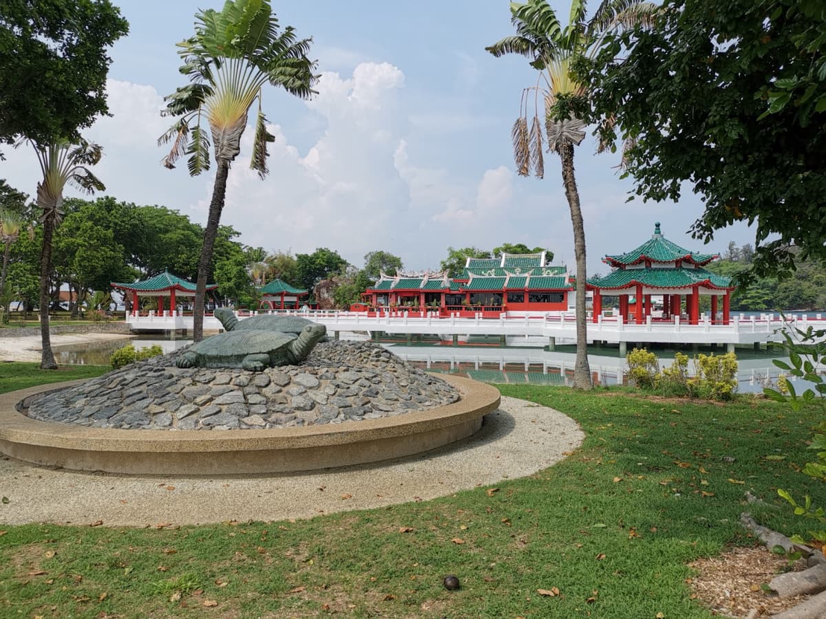 Singapore Island Cruise - St. John's Island, Lazarus Island, and Kusu Island by Ferry