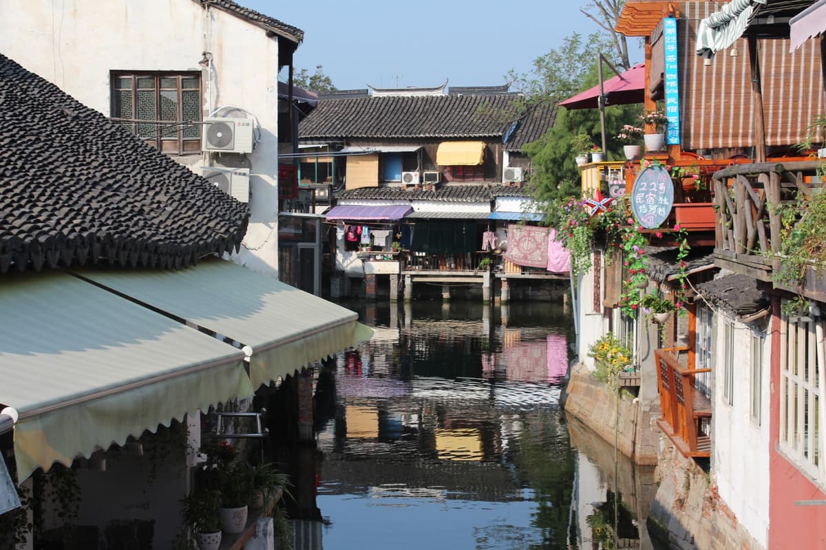 Zhujiajiao Water Village Tour