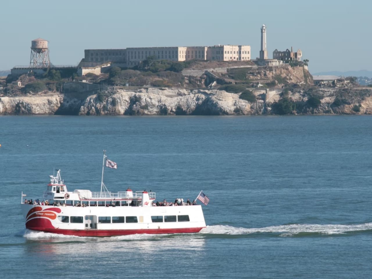 San Francisco Bay 1 Hour Golden Gate Sightseeing Boat Cruise by Red and White Fleet