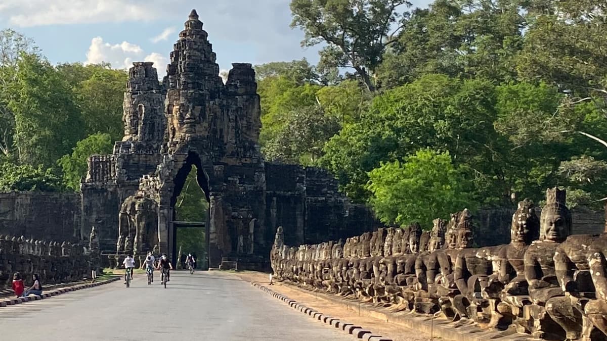 Angkor Temples Tour