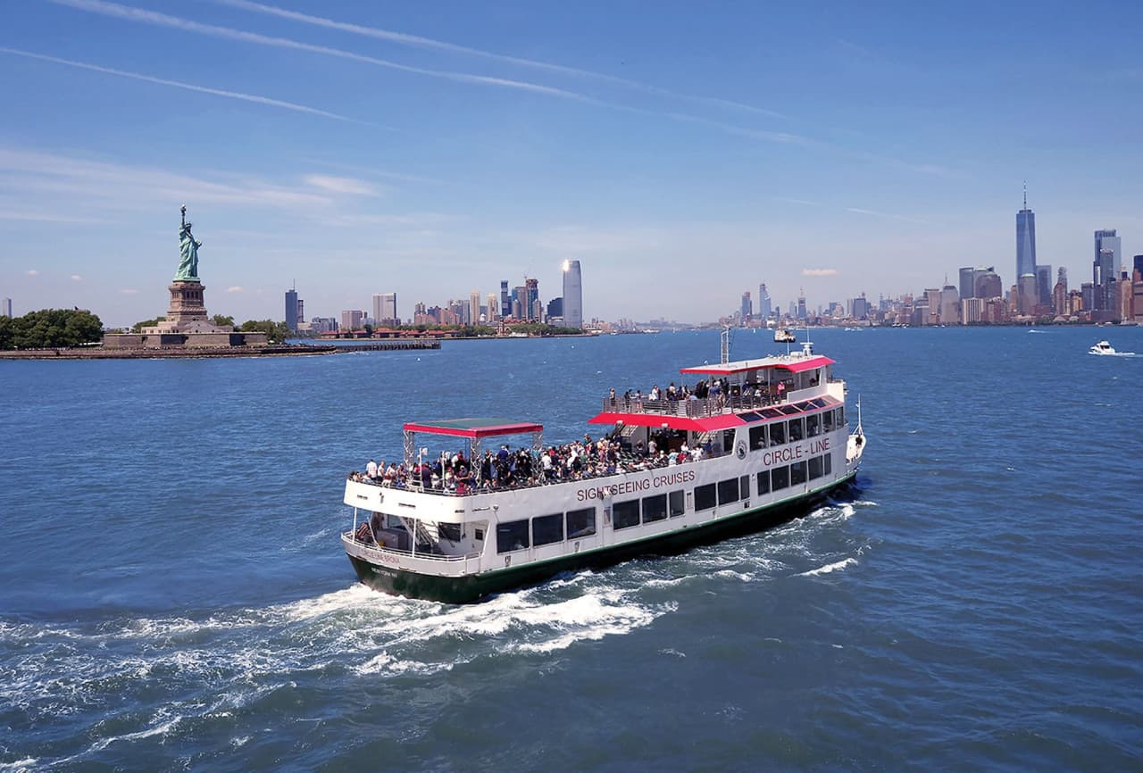 Official Circle Line Cruises, Midtown NYC: Reserved Straight-to-Board Ticket