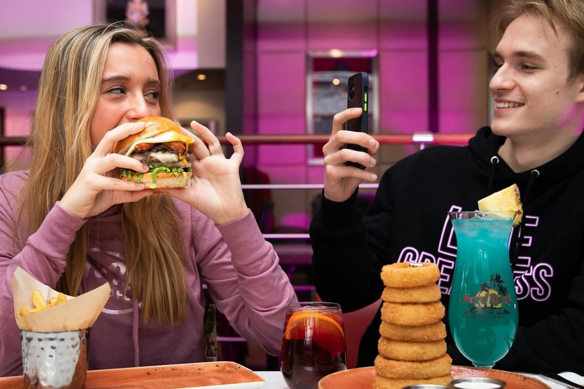 Hard Rock Cafe New York Times Square Dining Experience