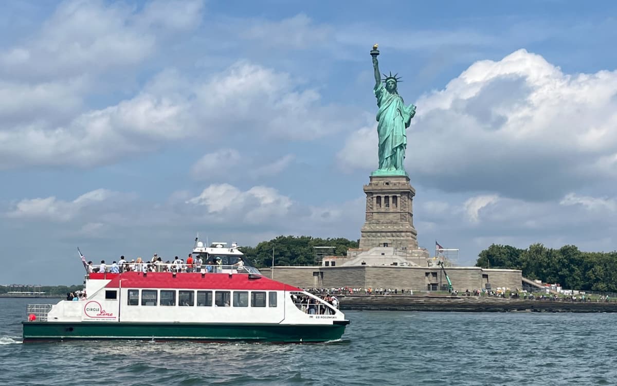 Circle Line Downtown "Liberty Super Express" Cruise (50 Minutes): Reserved Straight-to-Board Ticket