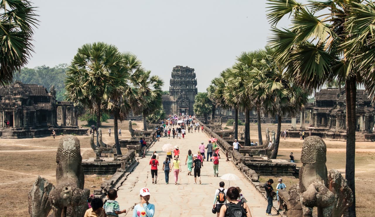 Angkor Archaeological Park and Temples Sunrise Tour